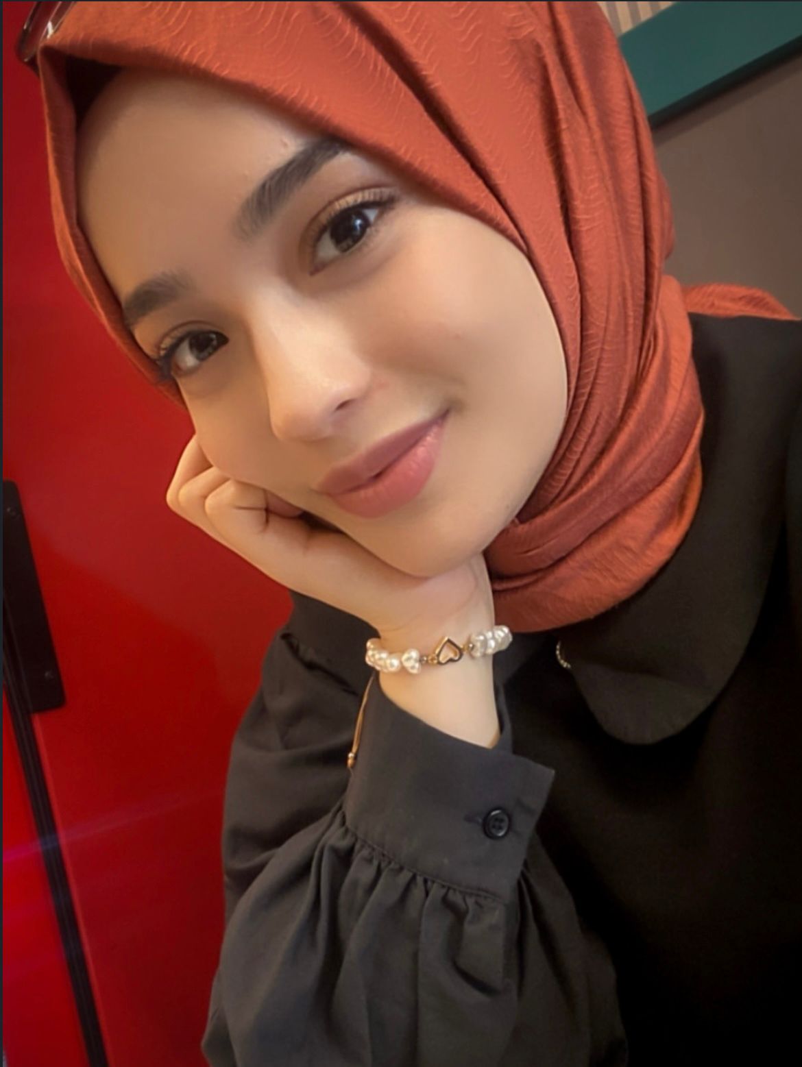 Kurtuluş Afgan Bayan Escort Kaya