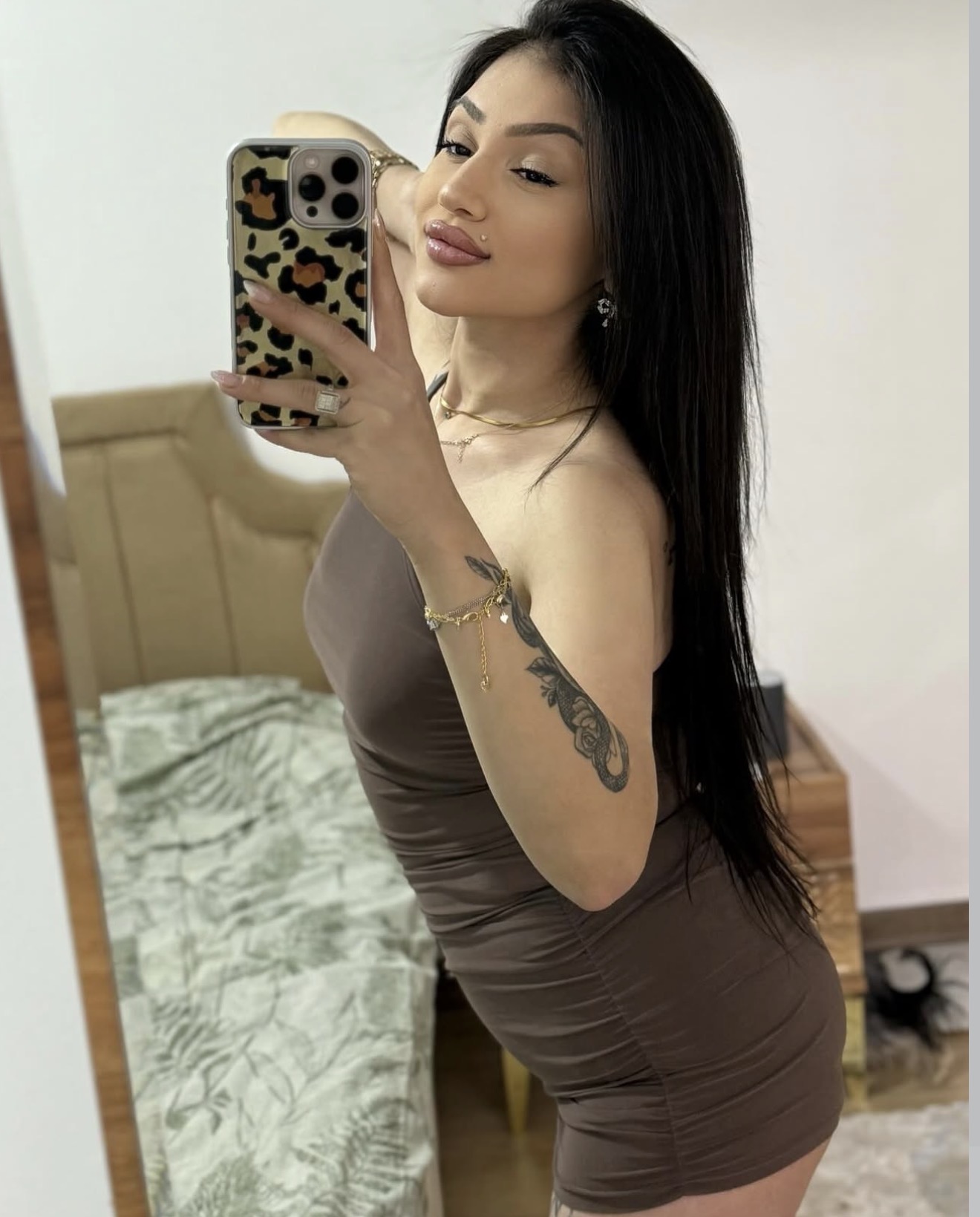 Kahraman Huzurlu Bayan Escort Emine