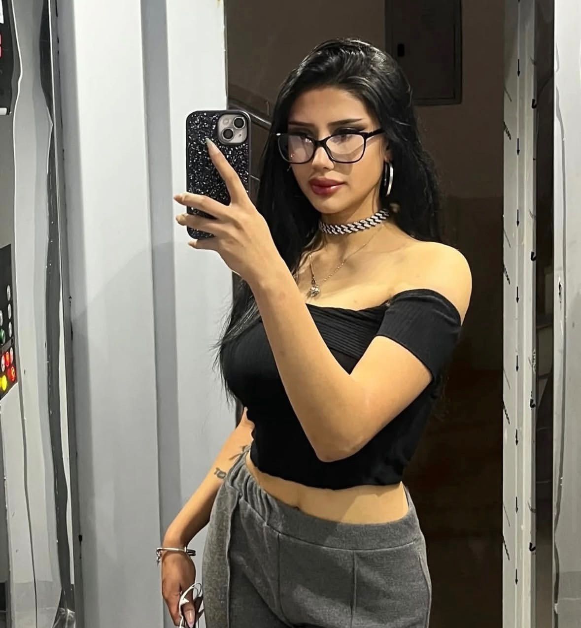 Tekin Güzel Gülüşlü Partner Escort Oya