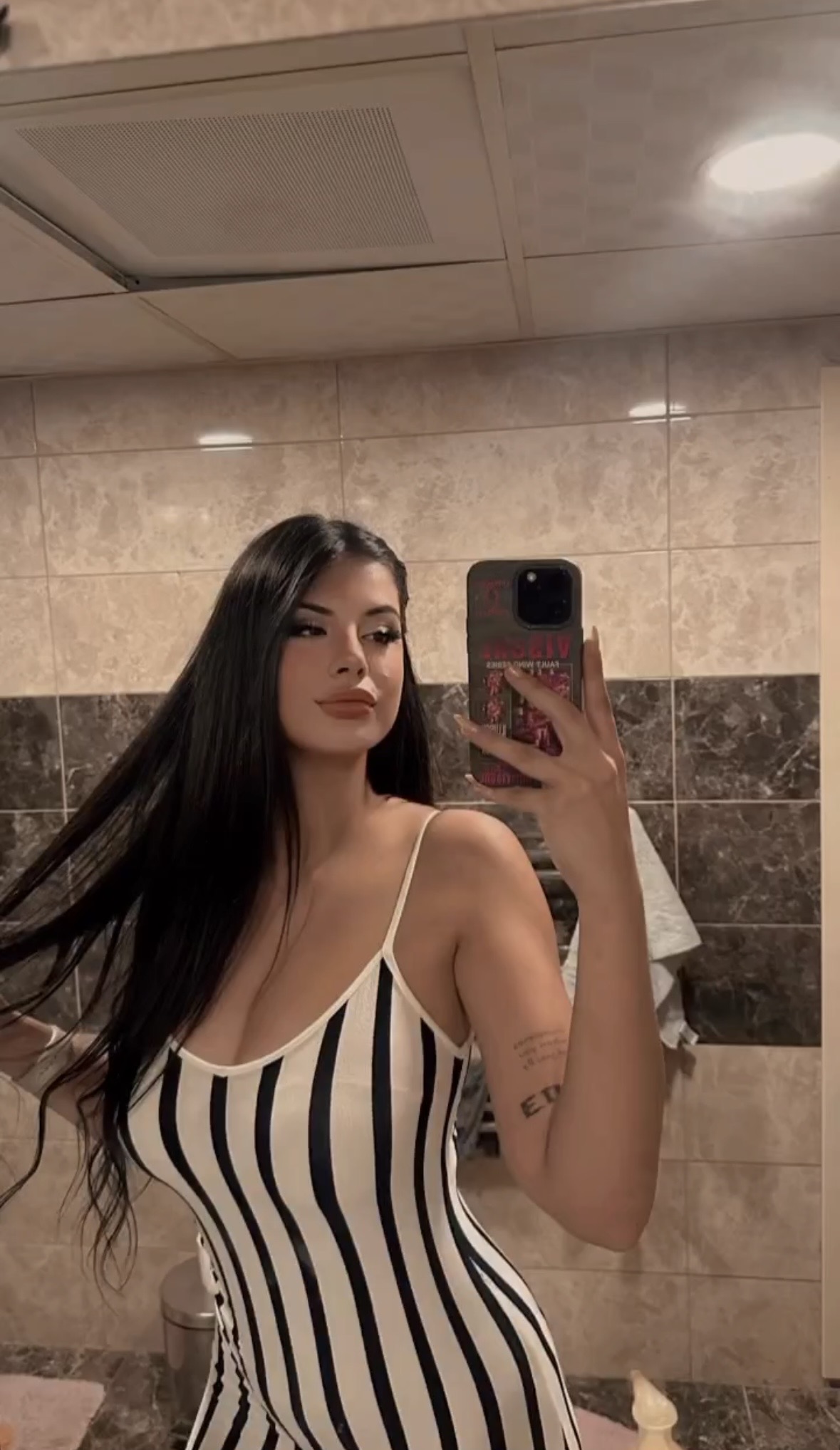 Çulhan Türbanlı Bayan Escort Bayan Tülin