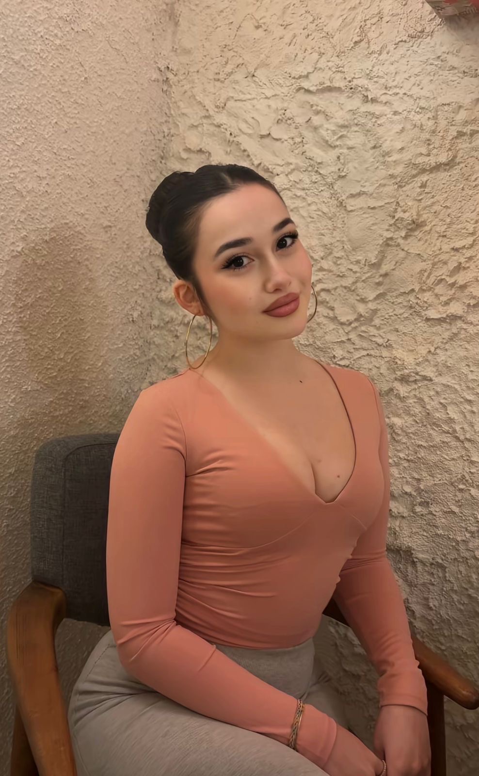Yazıkent Modern Bayan Escort Leman