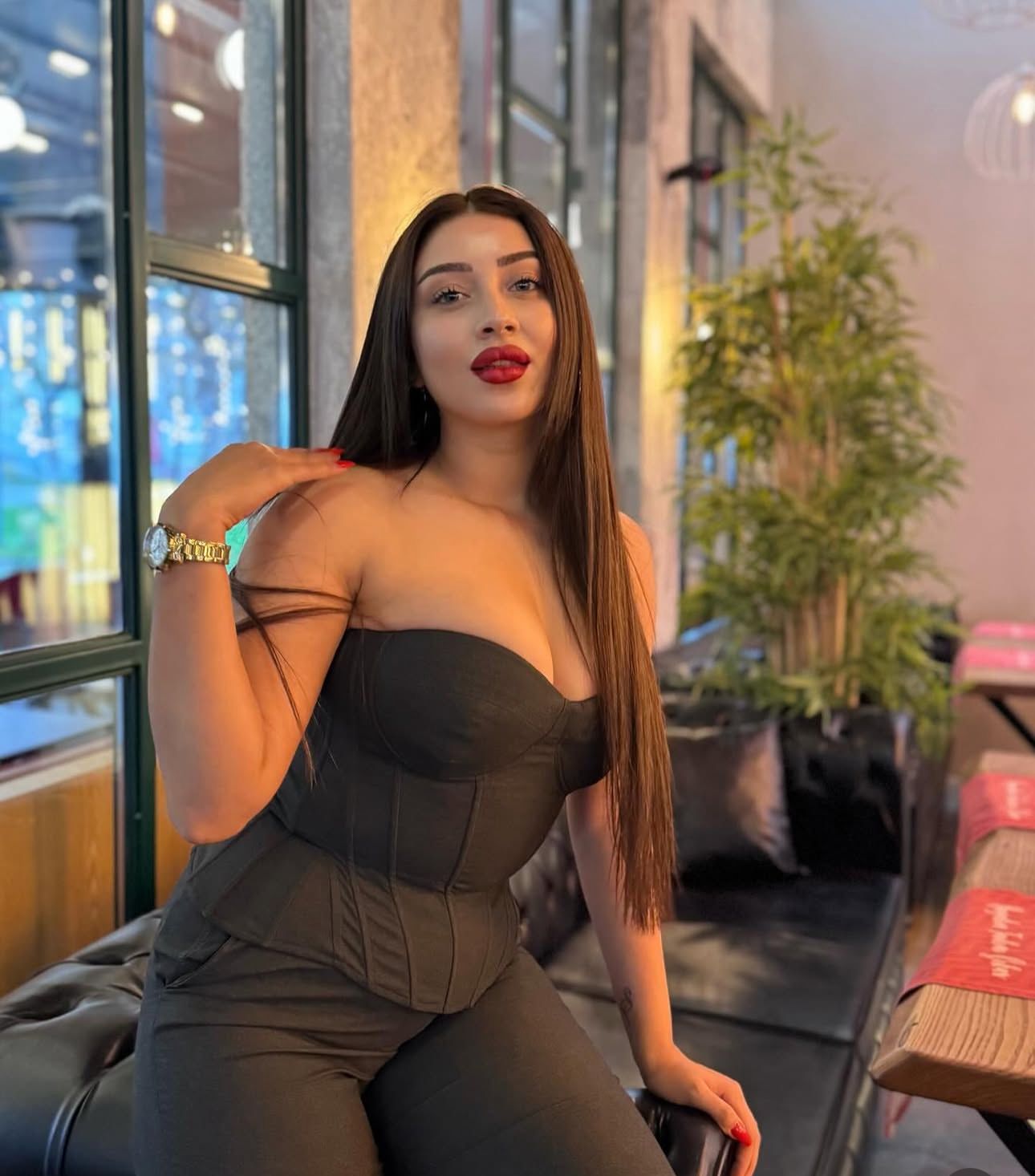 Çarıklar Güler Yüzlü Bayan Bayan Escort Şule